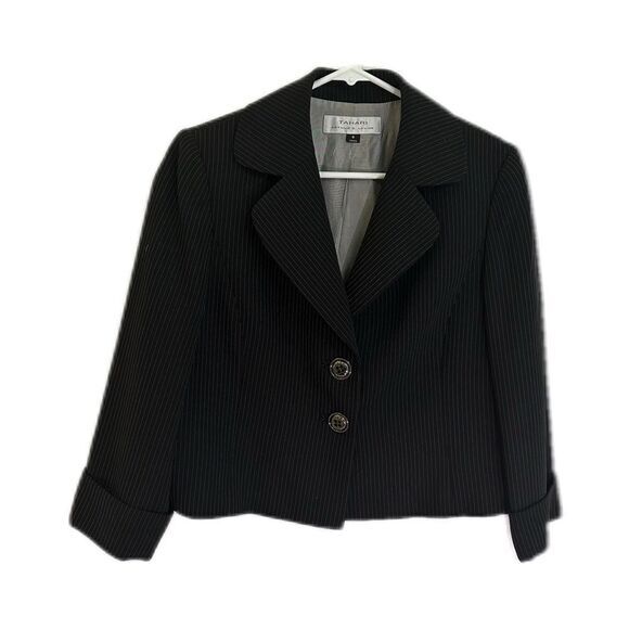 Tahari women's blazer Size 8 Black cropped cuffed pinstripe Gray lined - Picture 3 of 13